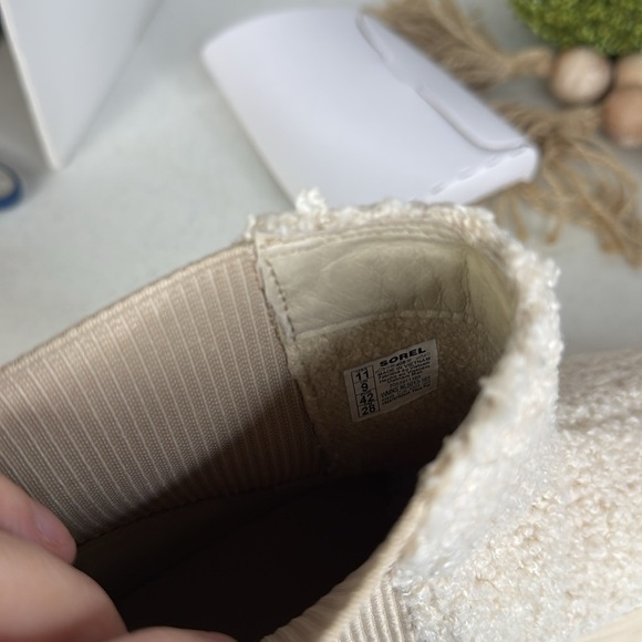 SOREL Caribou X Boot Cozy Faux Shearling Trim Chelsea Boots Sz 11 - Picture 10 of 12